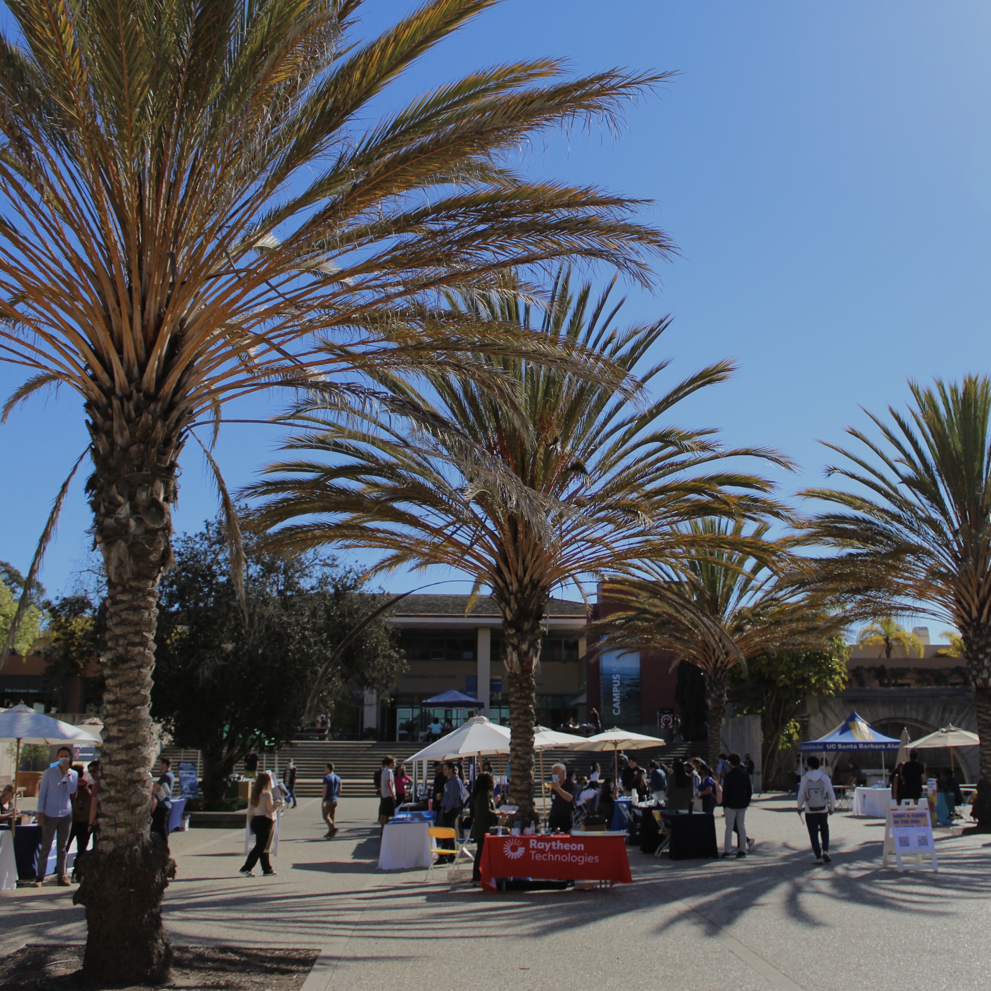 Photo of UCSB Career Services Fair